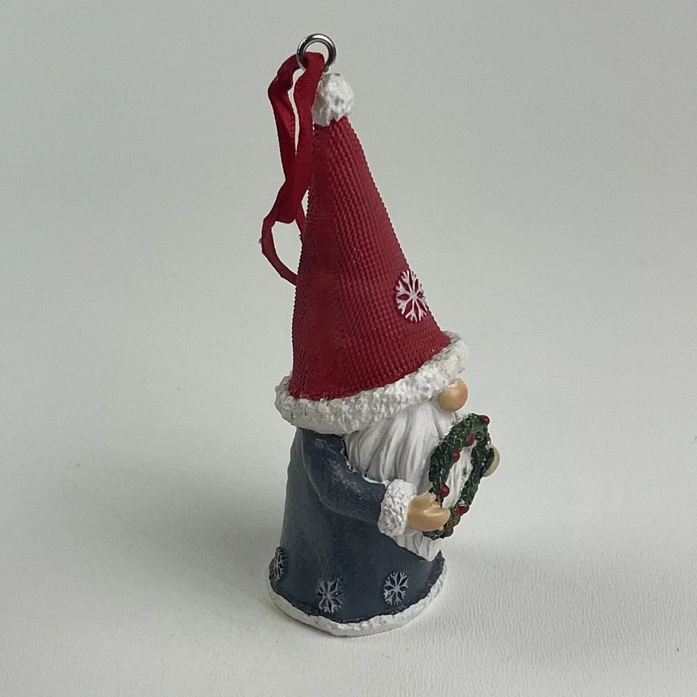 Gnome Holding Wreath Christmas Tree Ornament Xmas Holiday Decoration Tiered Tray